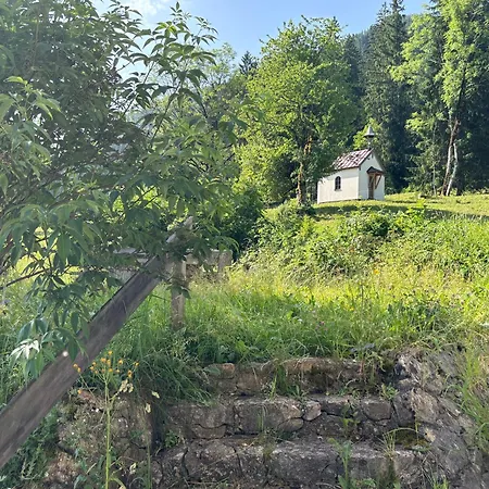 Haus Schoenblick * タンハイム